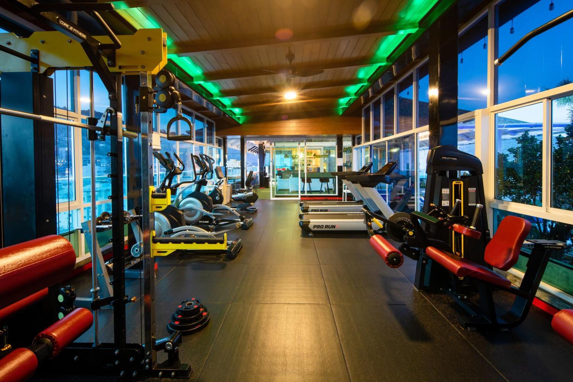 Sira Grande Hotel & Spa Patong Εξωτερικό φωτογραφία